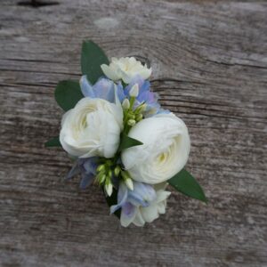 Corsage-Fresh Flowers for special events